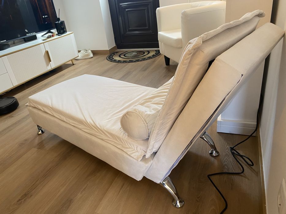 Vendo chaise long com massagem na lombar!
