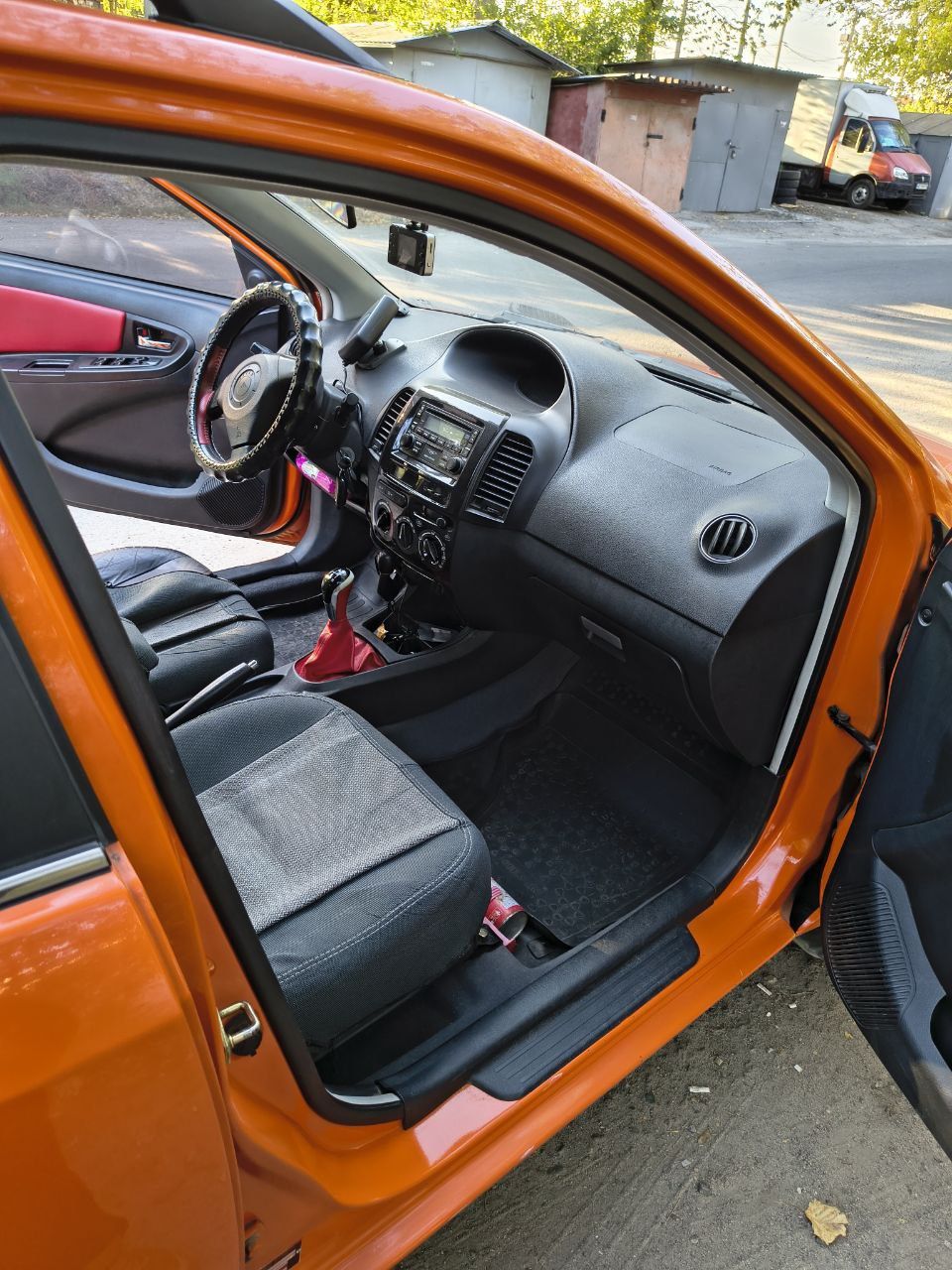 Авто Geely MK CROSS 2013