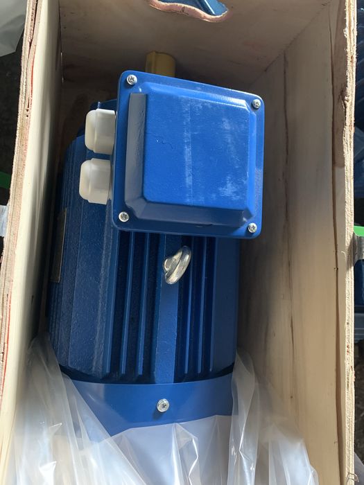 Электродвигатель 2,2квт 5,5квт 7,5квт 11квт 15квт 30квт 37квт 45квт