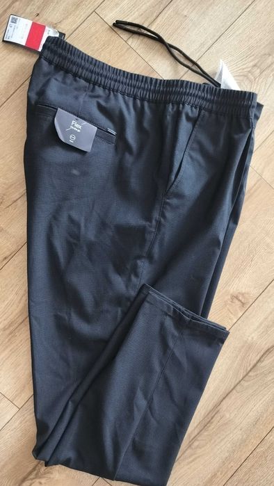 C&A Spodnie męskie 2XL czarne eleganckie chinosy kant regulowany-pa108