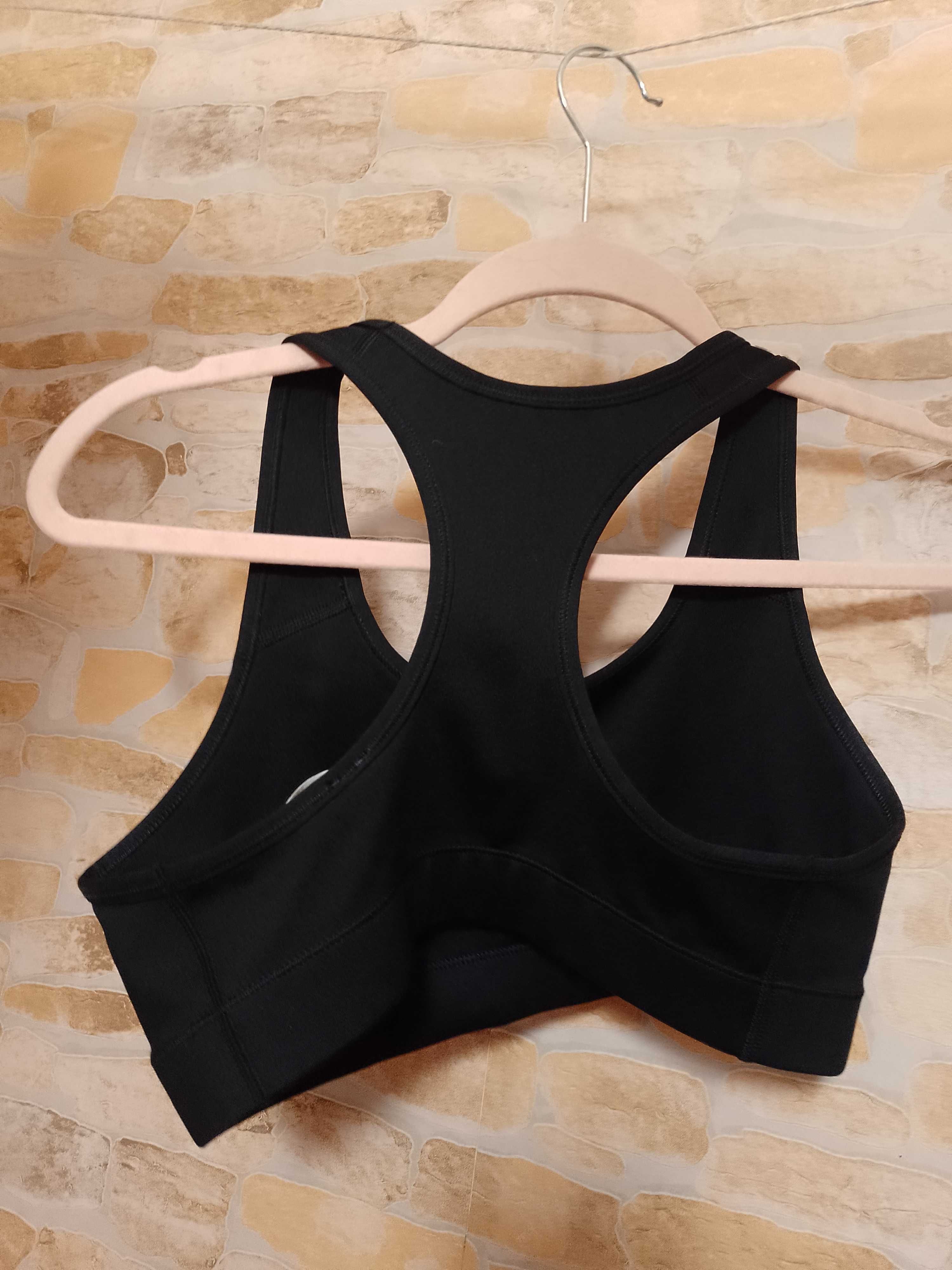 (38/M) NIKE/ Czarny top fitness z Londynu, bokserka sportowa