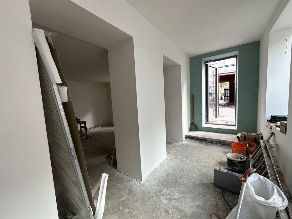 Оренда приміщення 45 м кв Перший поверх, окремий вхід