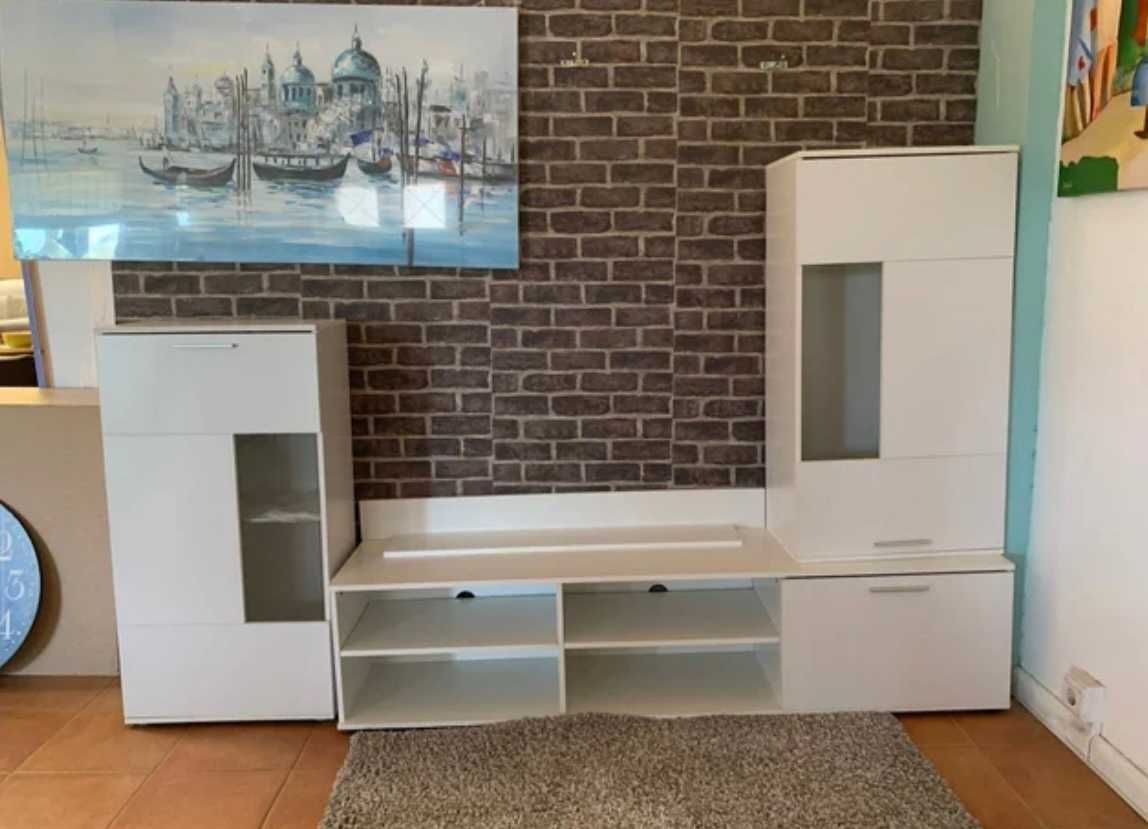 Móveis de sala + Portes grátis + Pagamento no ato da receção