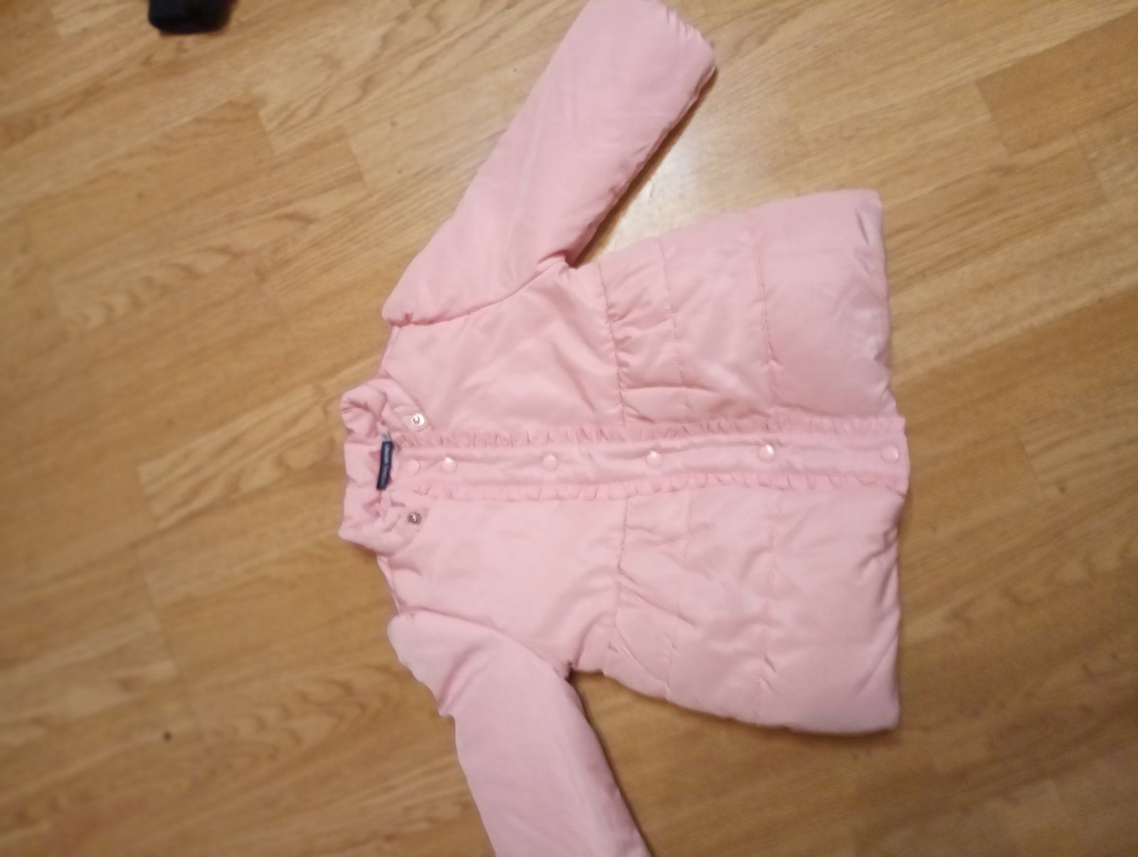 Дитячий пуховик фірми Moncler
