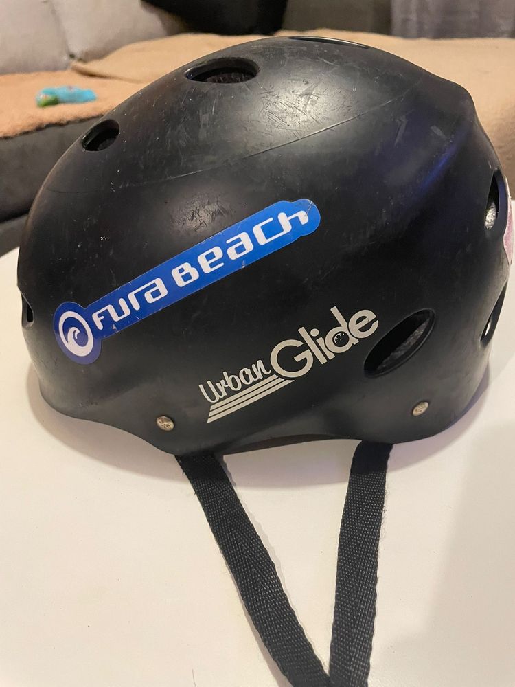 Capacete usado mas ainda funcional