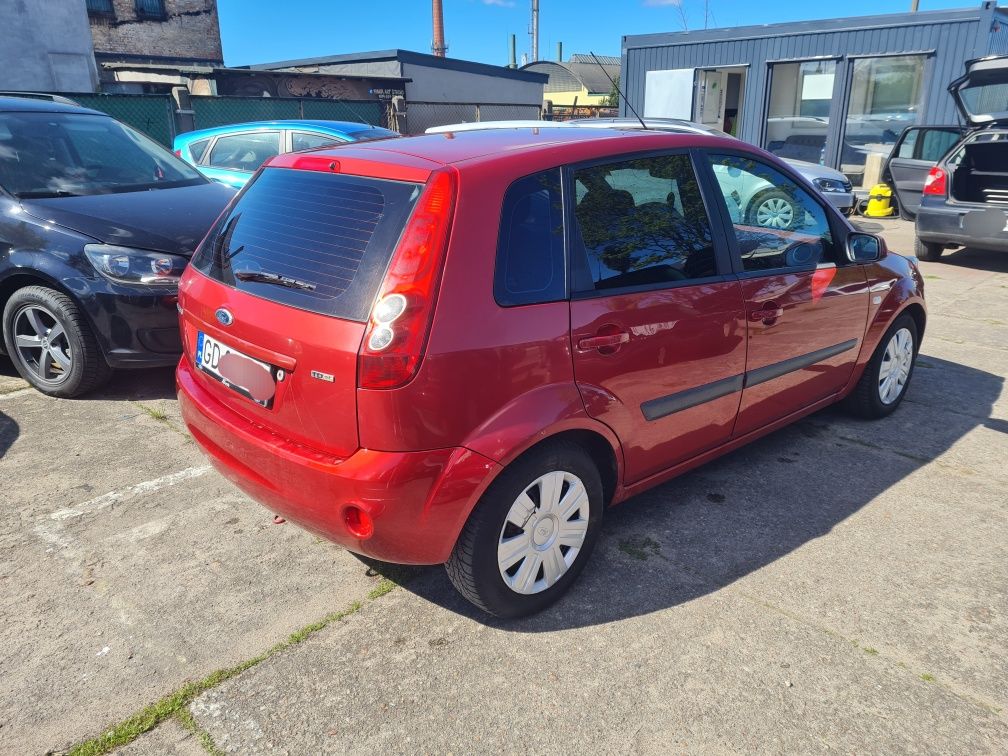 Ford Fiesta 1,4TDCi bdb stan Klima 2xkluczyk