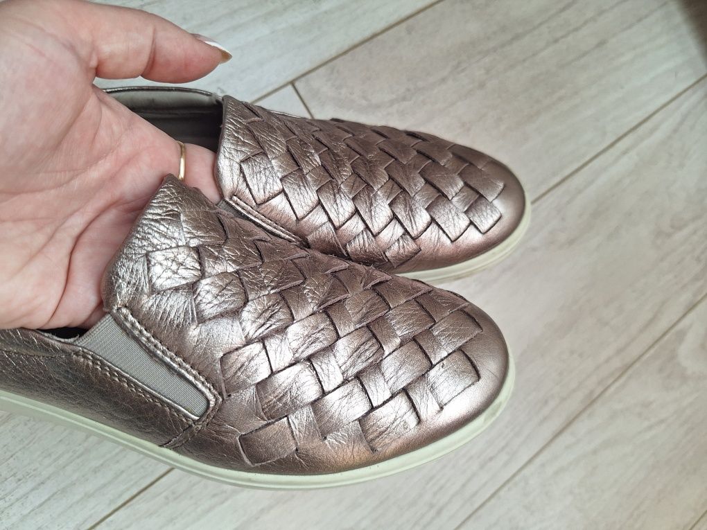 Ecco sneakersy skora naturalna wygodne zlote rozm 38
