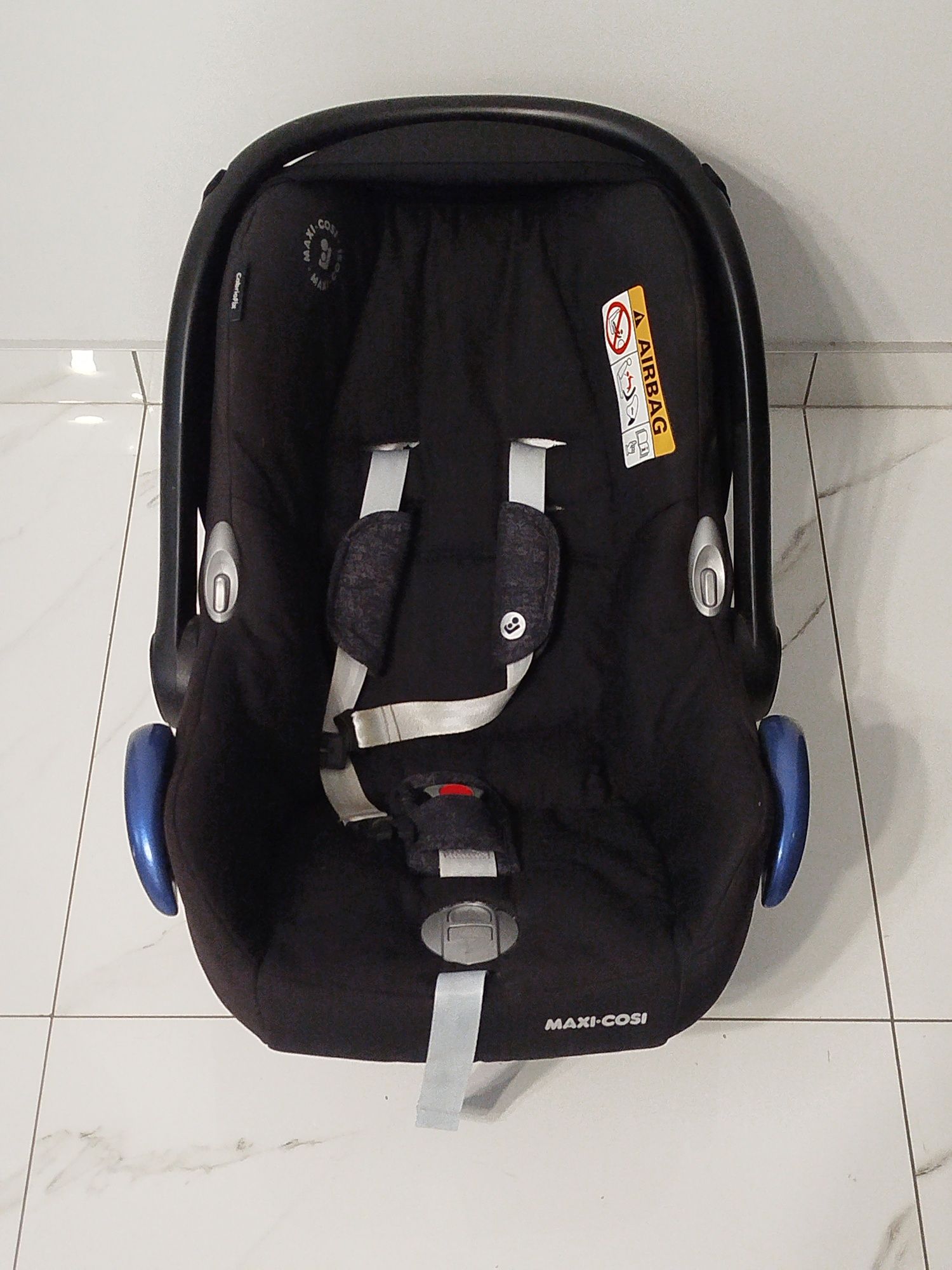 Автокрісло maxi cosi 0+, автокресло