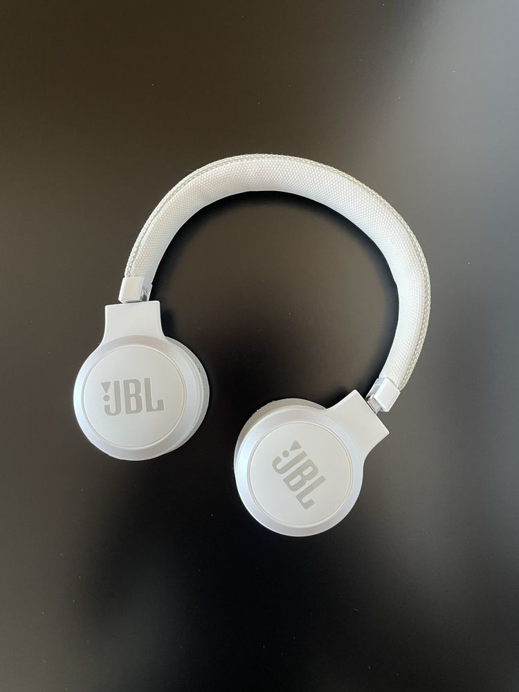 Słuchawki bezprzewodowe JBL Live 400BT nauszne