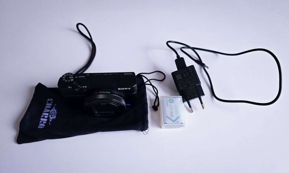 Sony DSC-RX100 M7 – kompaktowy aparat premium