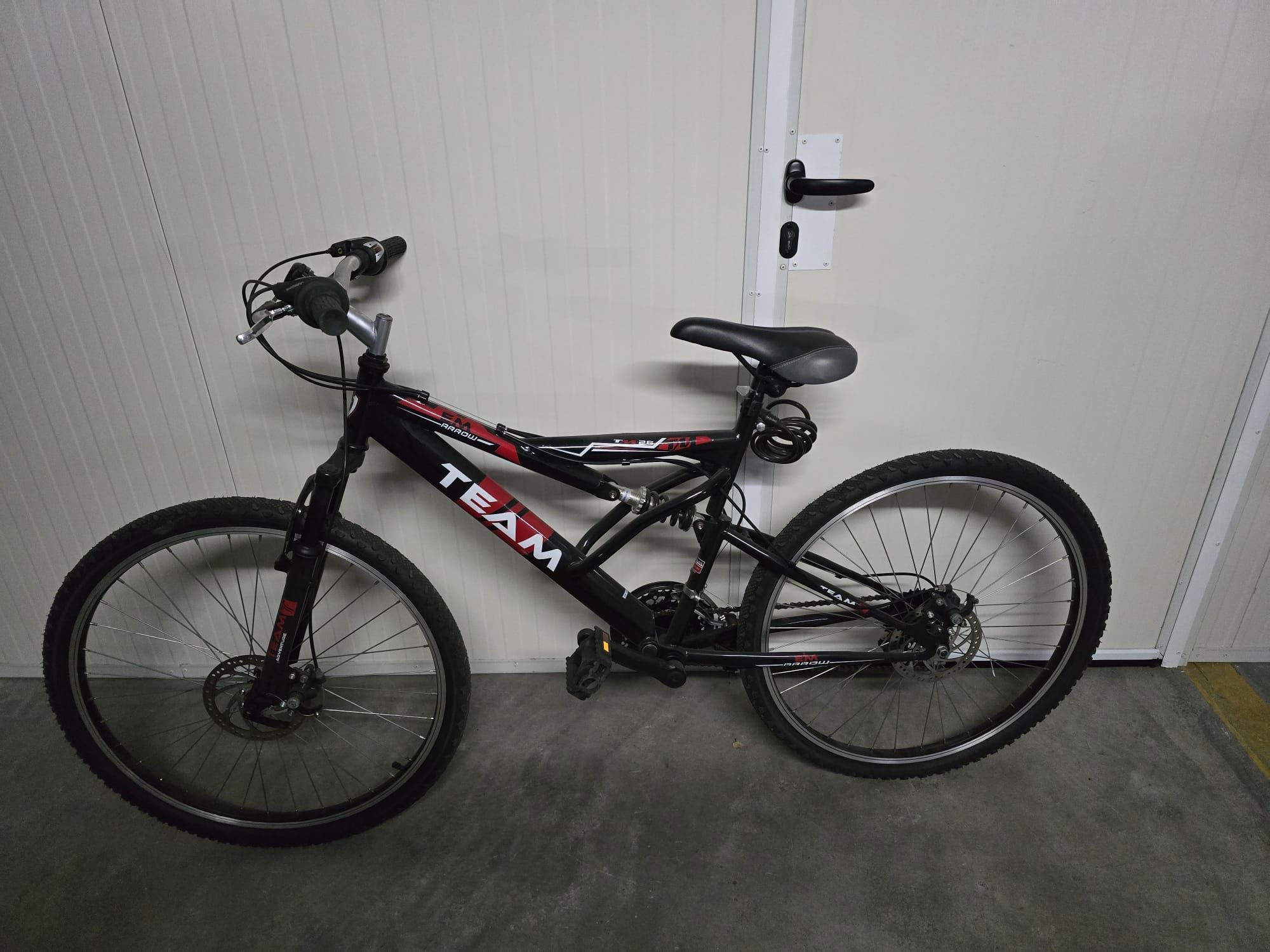 Bicicleta Team como nova