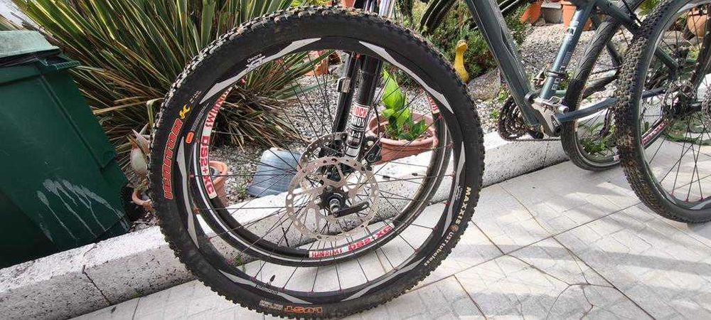 BTT MARIN em excelente estado