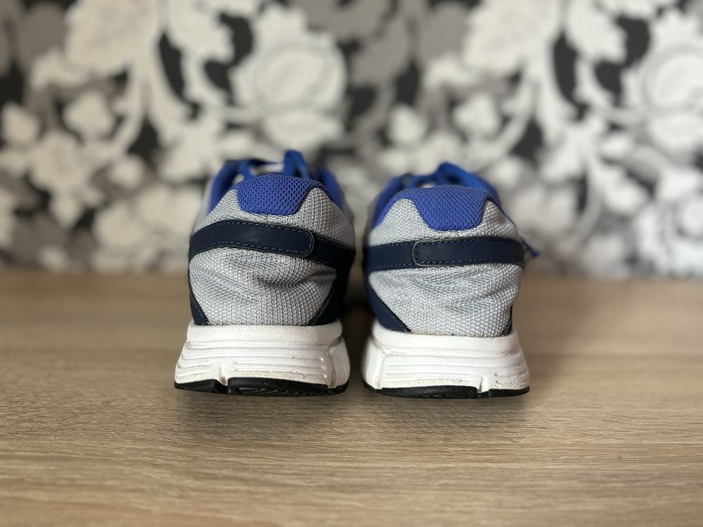 Кросівки Nike revolution 2