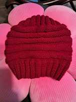 Czerwona czapka zimowa hand made