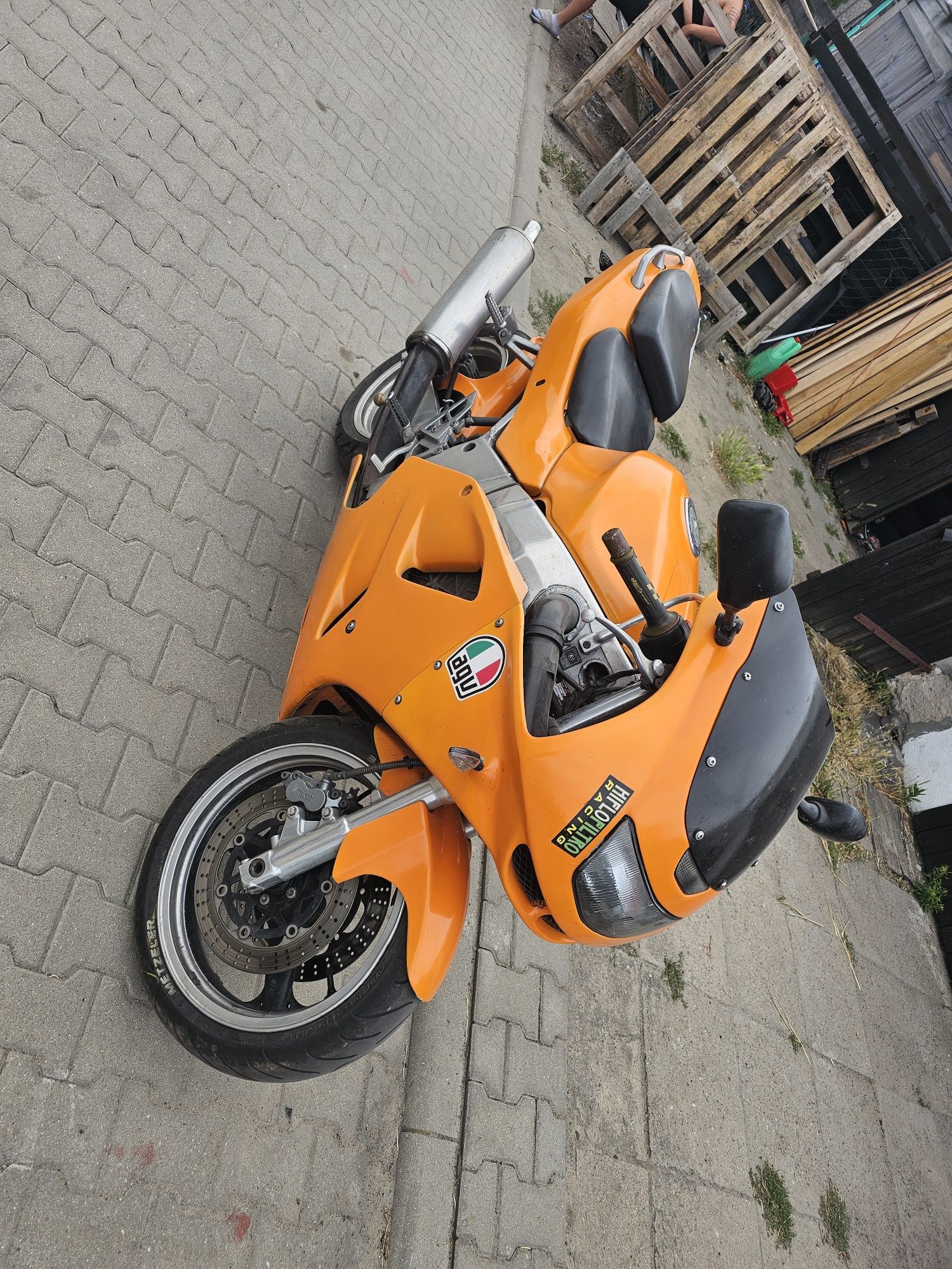 Kawasaki ZX6R 600