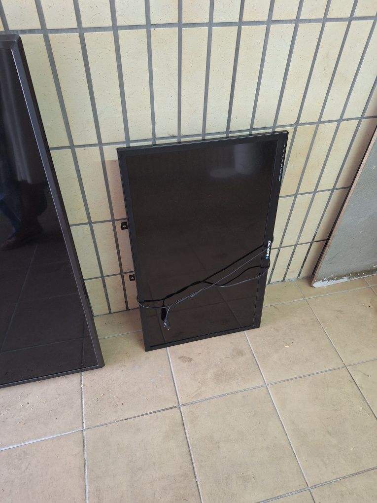Televisão avariada