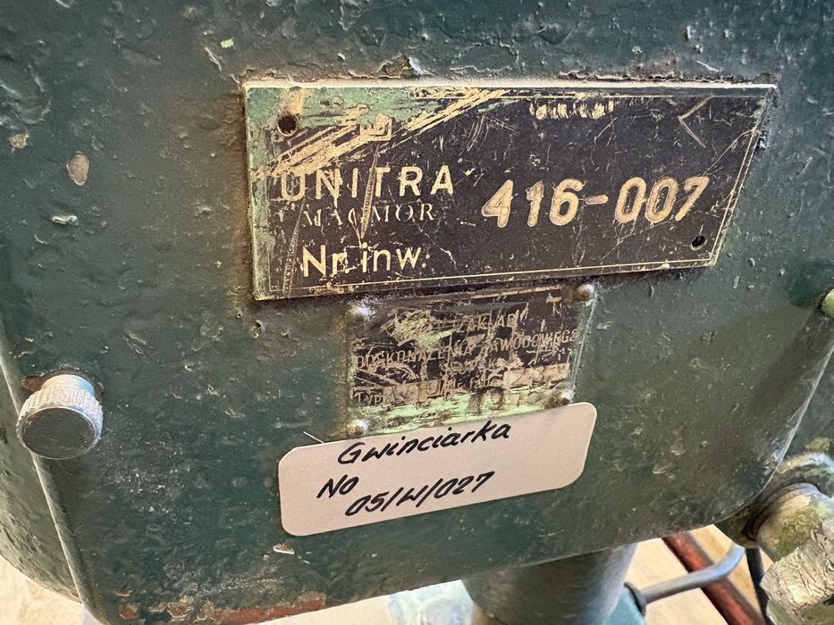 Gwinciarka stołowa, kolumnowa - 2szt.