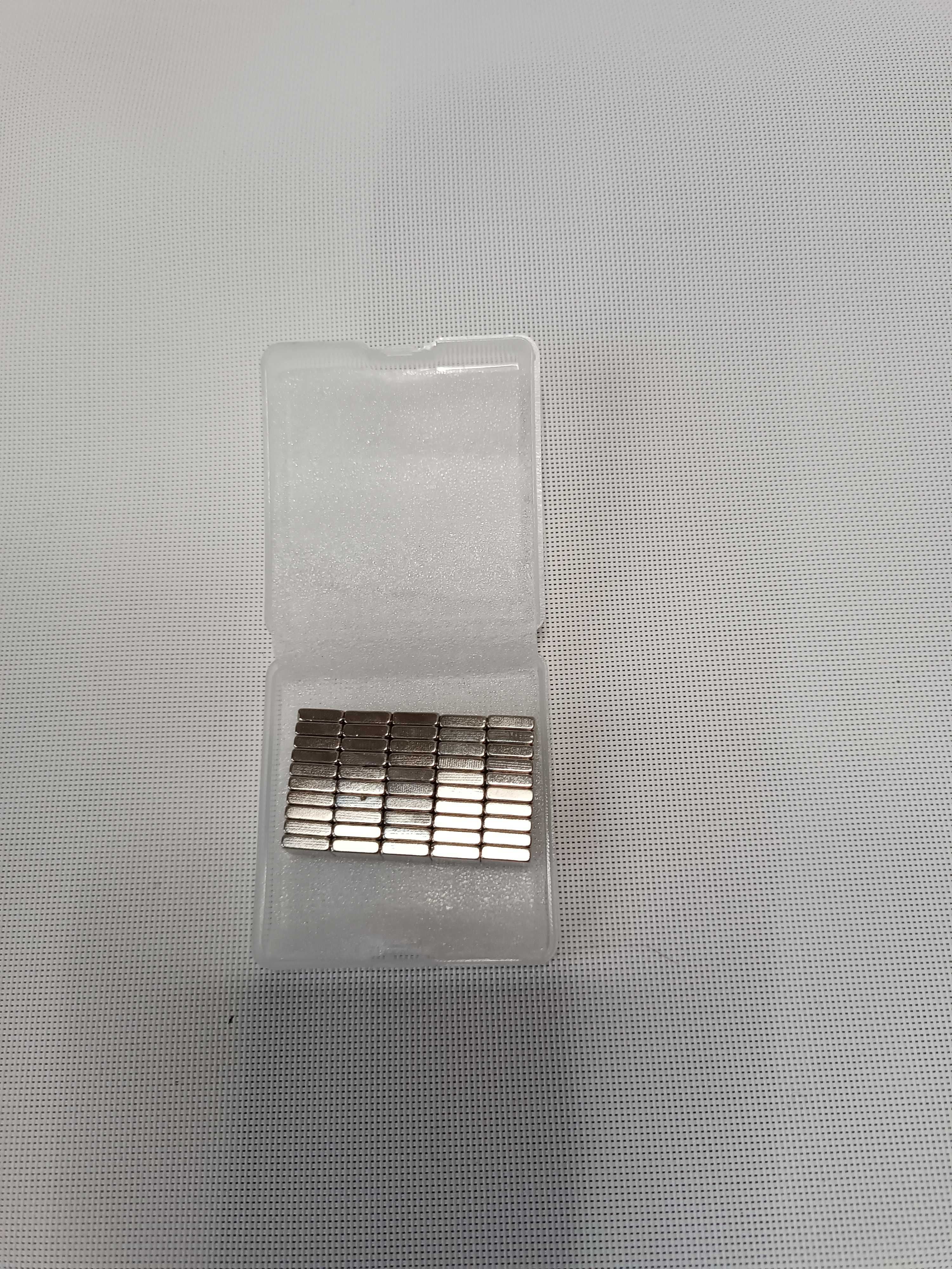 Magnes neodymowy kwadrat ok. 10 x 3 mm 50szt
