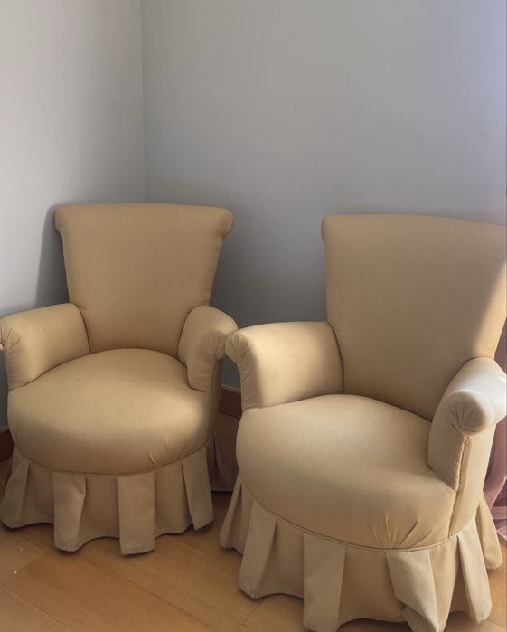 Duas Incríveis Poltronas