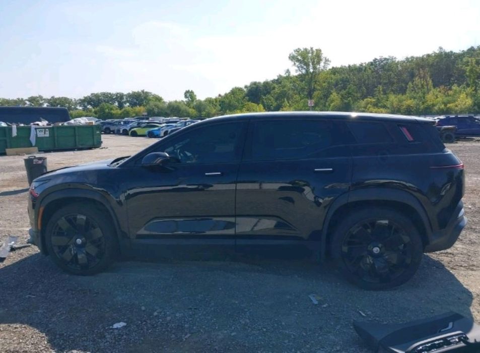 Продам FISKER OCEAN 2023p