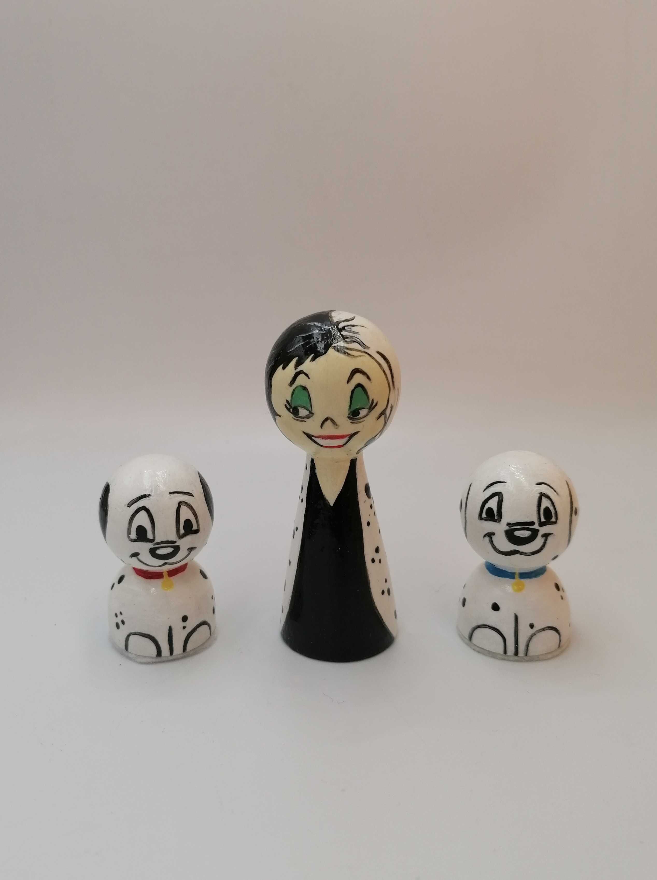 Cruella de Mon i dalmatynczyki, Peg Doll, drewniane figurki