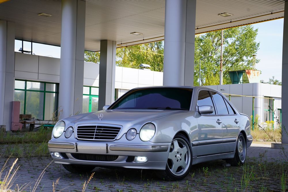 Mercede-Benz E-class W210 2.7CDI Очкарік