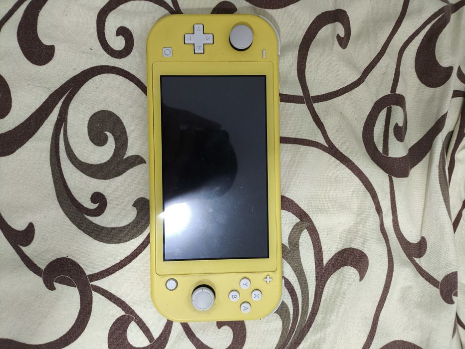 Nintendo switch lite 64гб