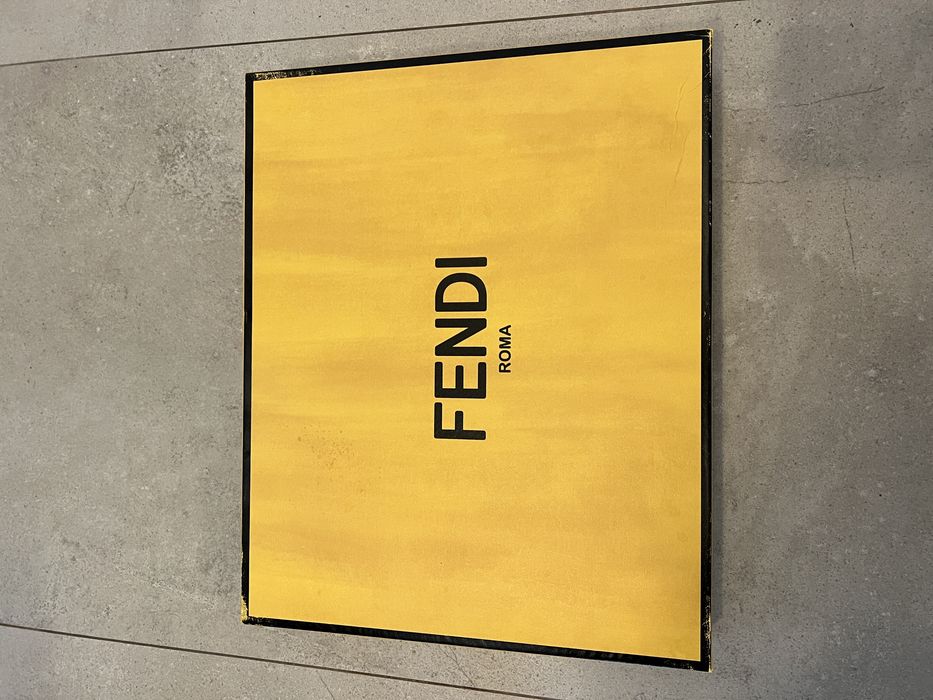 Karton pudełko ozdobne Fendi