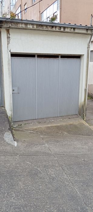 Garagem fechada - Ermesinde