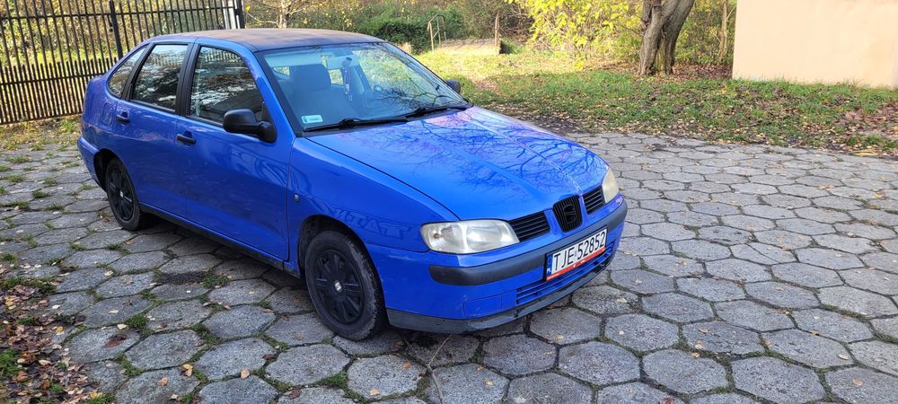 2000 SEAT CORDOBA 1.6 Dupowóz na dojazdy