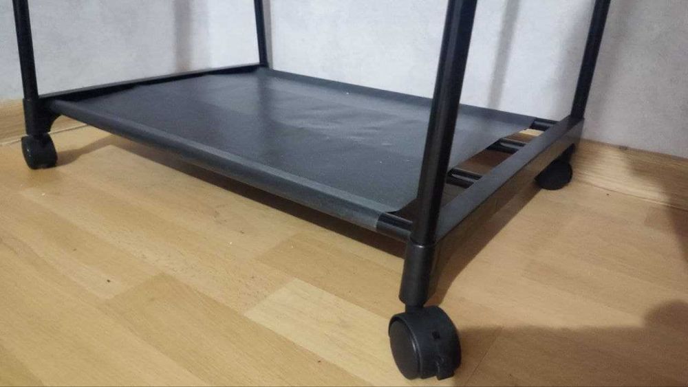 Nowy Wieszak stojak na ubrania z półkami i kółkami 158cm czarny
