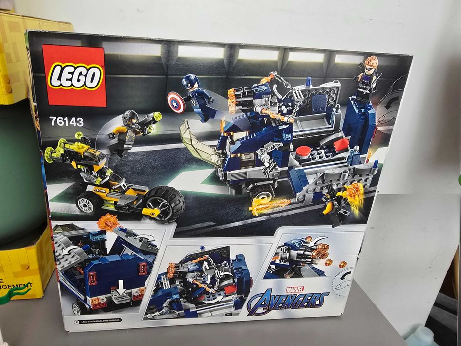 LEGO Avengers 76143