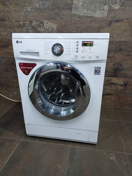 Пральна/стиральная машина LG F1022FD Direct deive