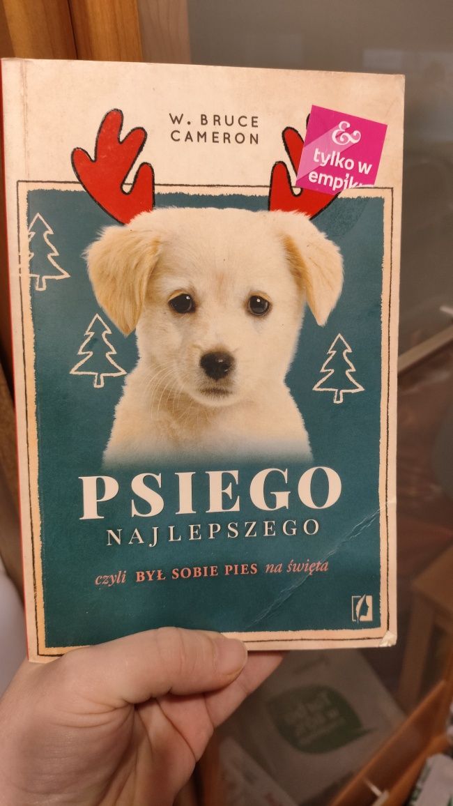 Książki o psach, jedna o jeżyku