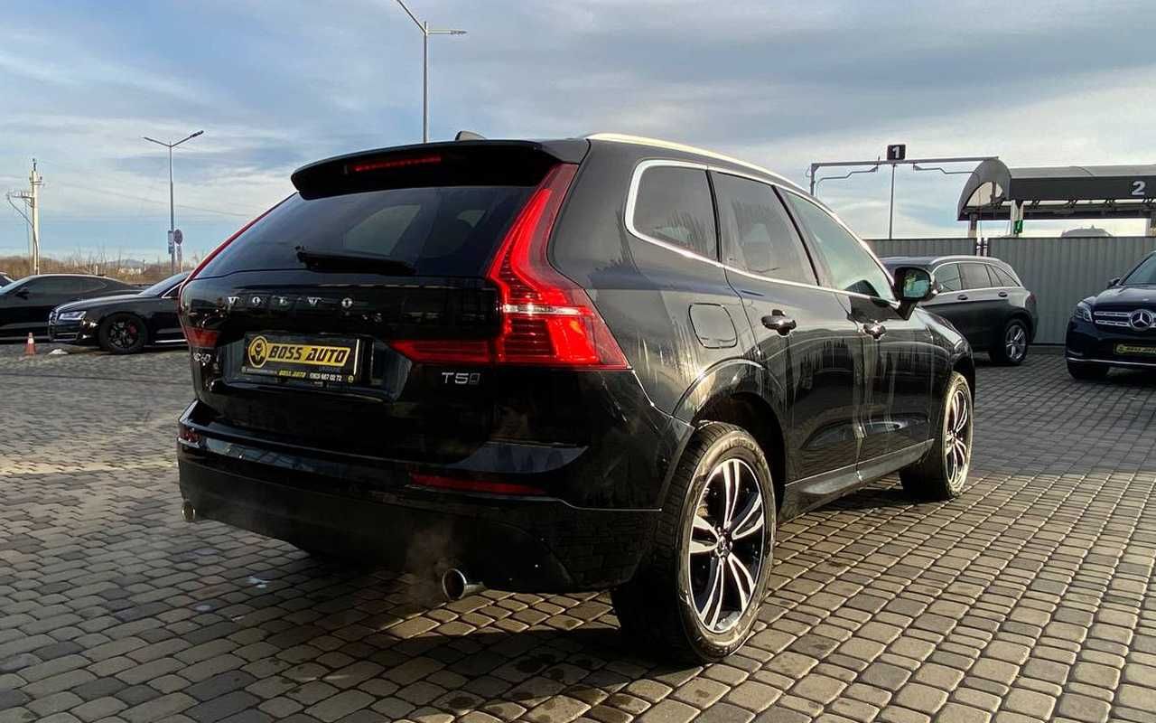 Volvo XC60 2019 року