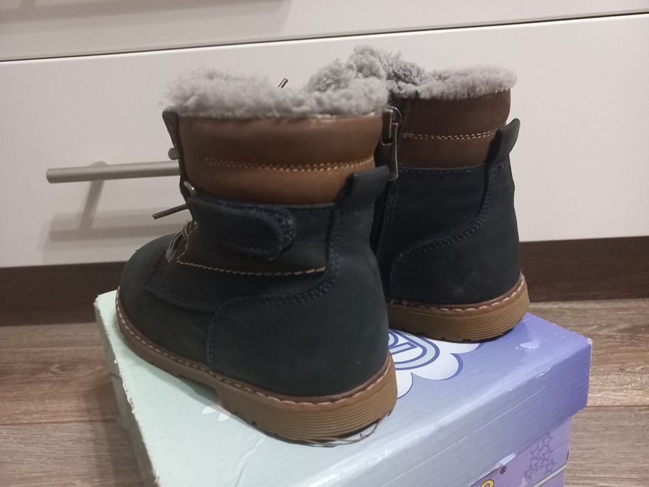 Шкіряні зимові черевики, ботінки, зимове взуття 25 розмір