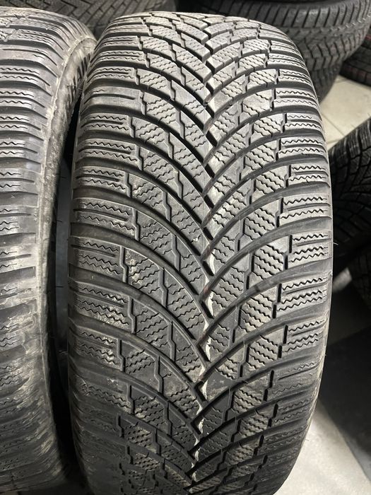 Резина Зима б/у Firestone 215/55R17