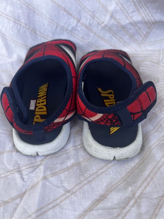 Босоніжки спайдермен 28розмір