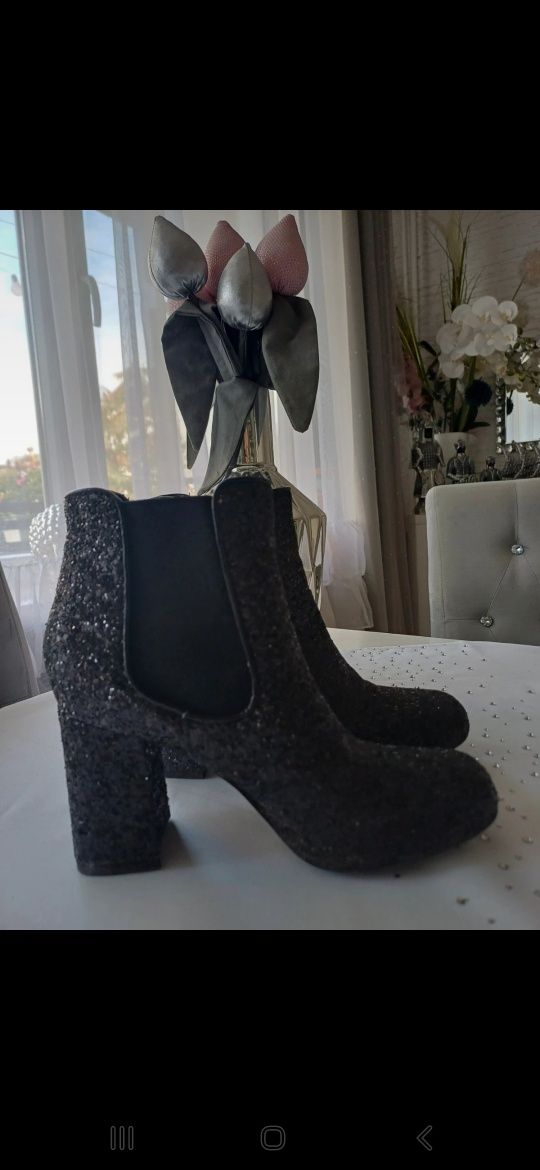 Botki brokatowe jaj nowe!