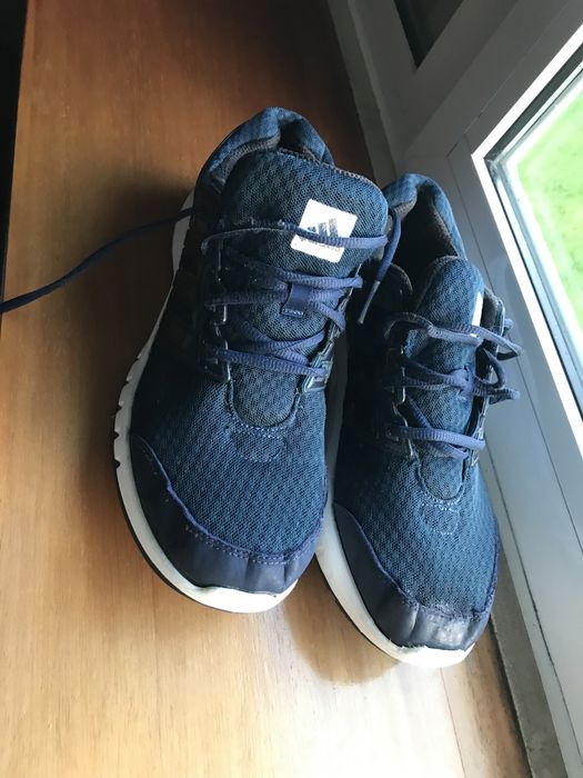 Ténis Adidas n43 / tenis Nike n38