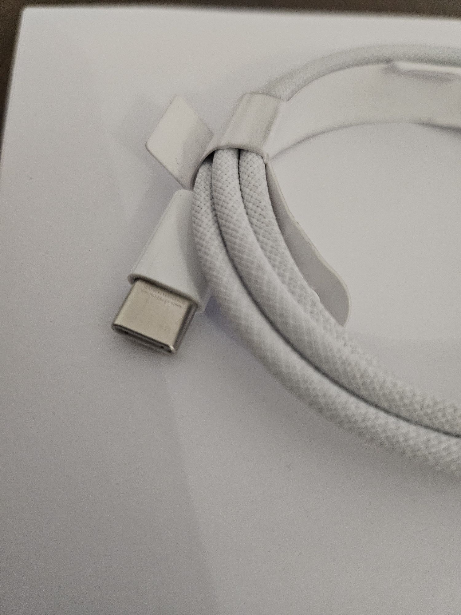 Oryginalny kabel do Iphone 15 15pro 15 pro max