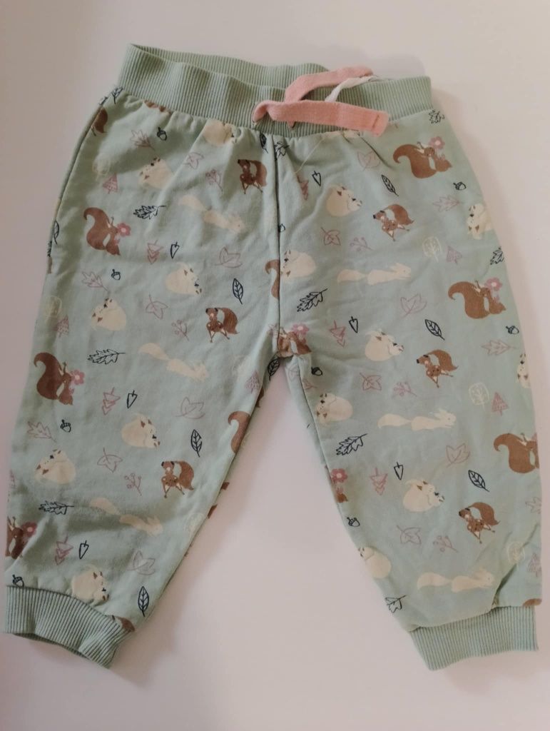 Spodenki rozmiar 80