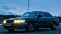 Lexus LS400 UCF10