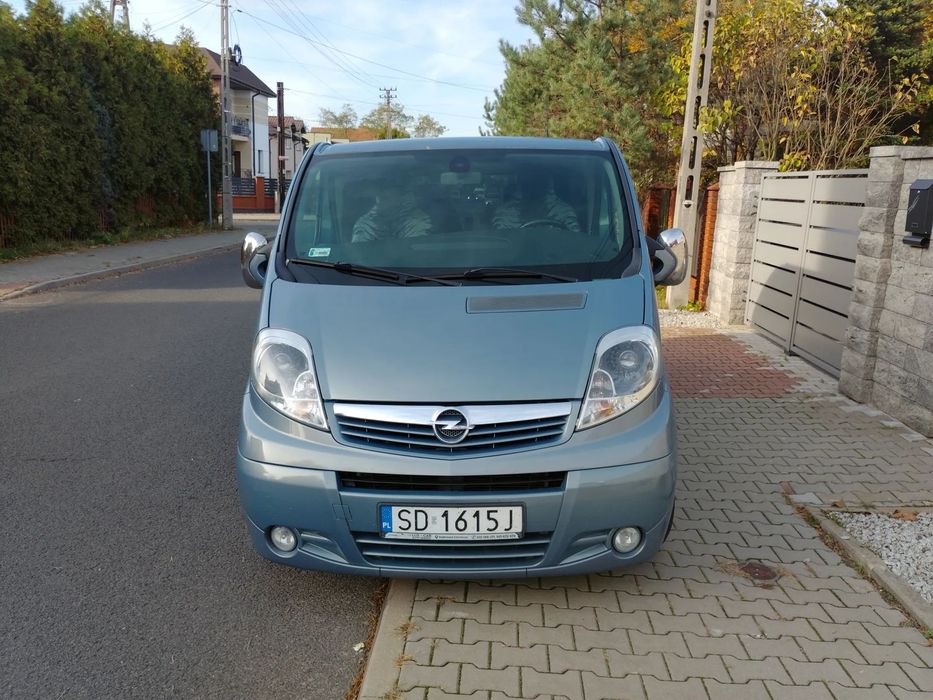 Opel Vivaro Opel VIVARO Westfalia 2.5l diesel 145km