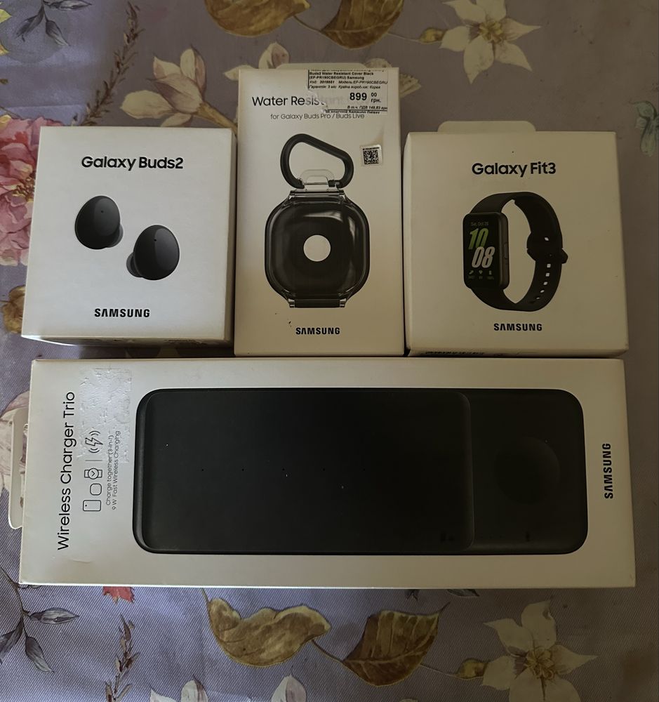 Бездротова станція Samsung Wireless charger trio