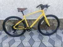 Specialized Sirrus X дорожній міський велосипед