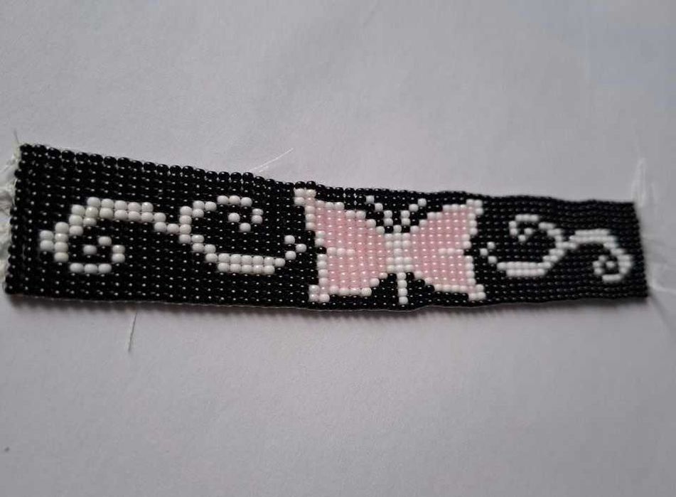 Браслети з бісеру