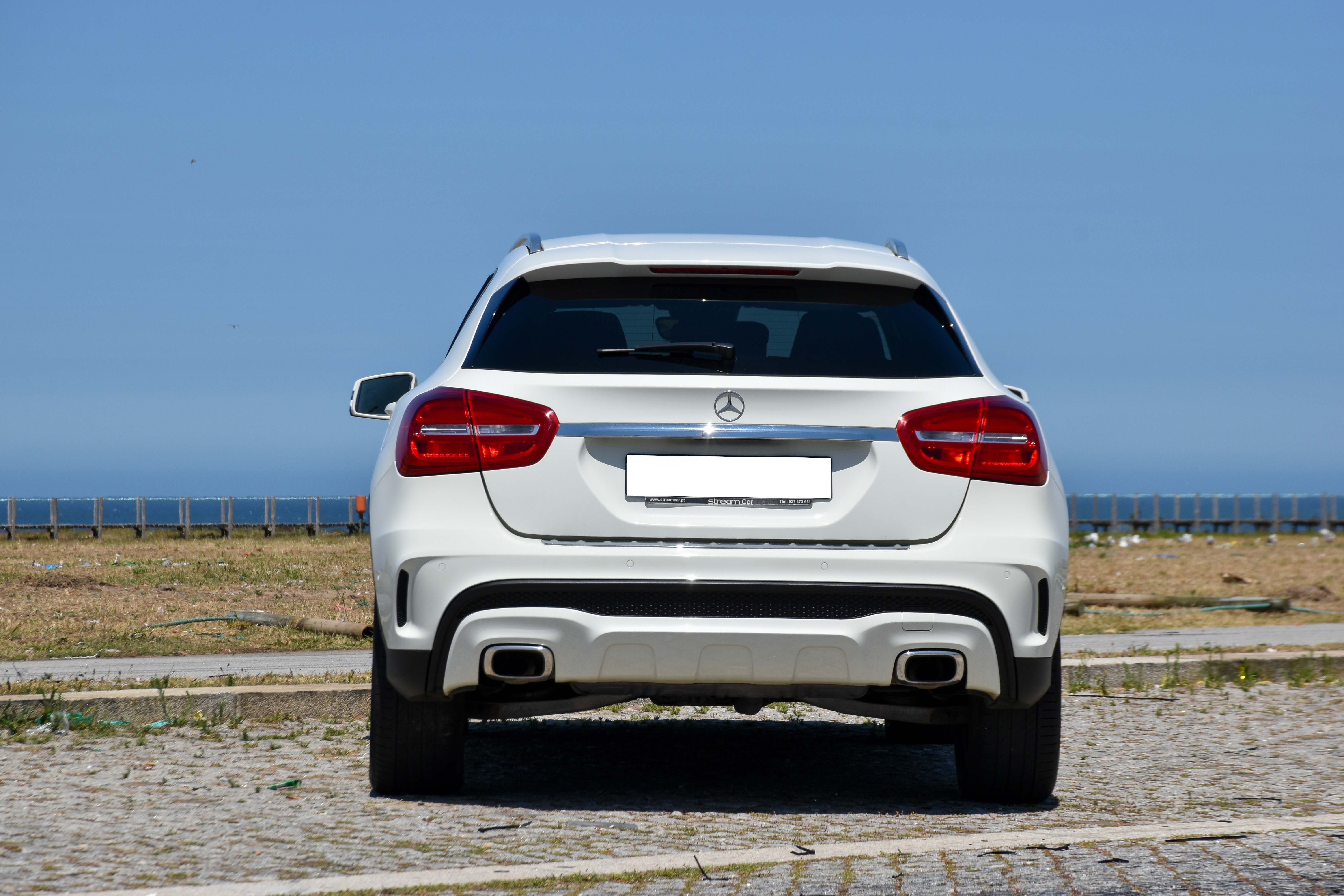 Mercedes Benz GLA 220 AMG - Desde 240€ /mês