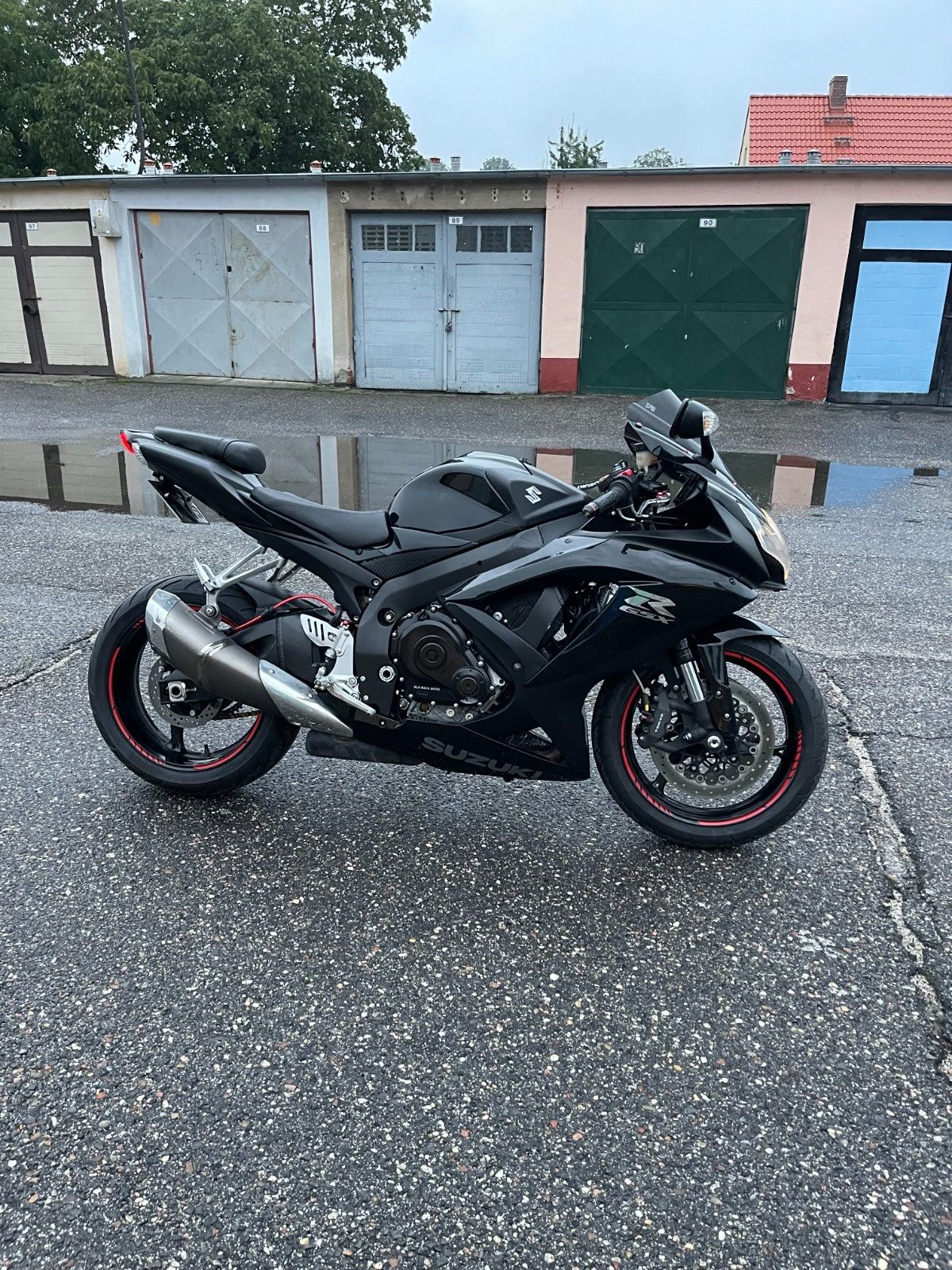 Sprzedam SUZUKI GSX-R 750