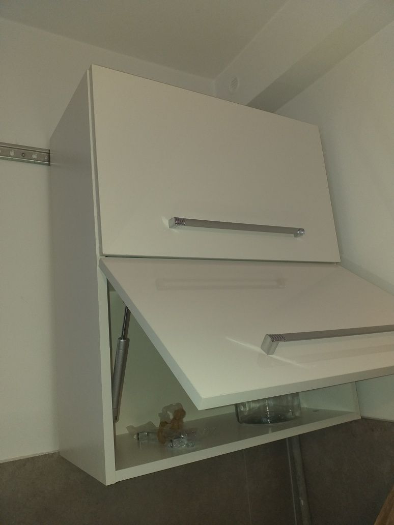 Szafki wiszące  60 cm  Meble kuchenne *  wysoki połysk białe/perłowe